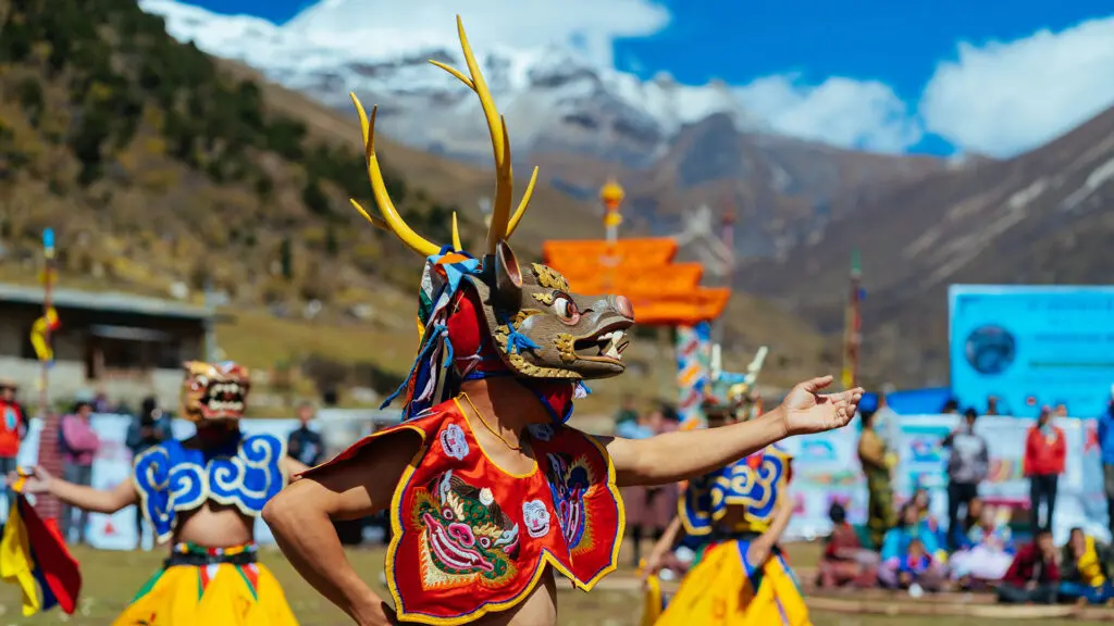 جشن پلنگ برفی در جشنواره کوهستان جومولهاری بوتان